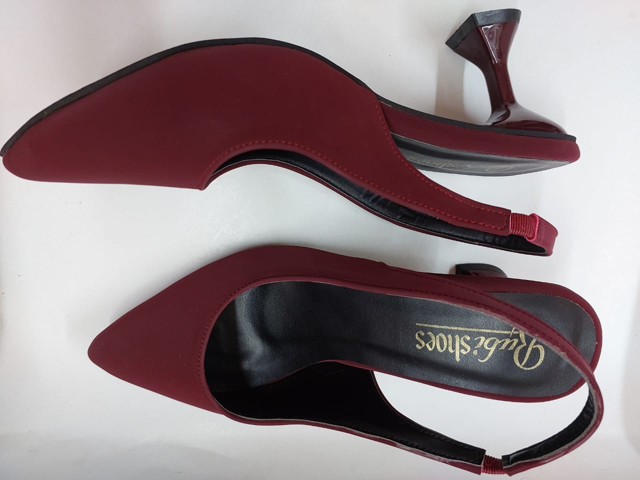 Escarpins slingback bordeaux – Chic et raffiné