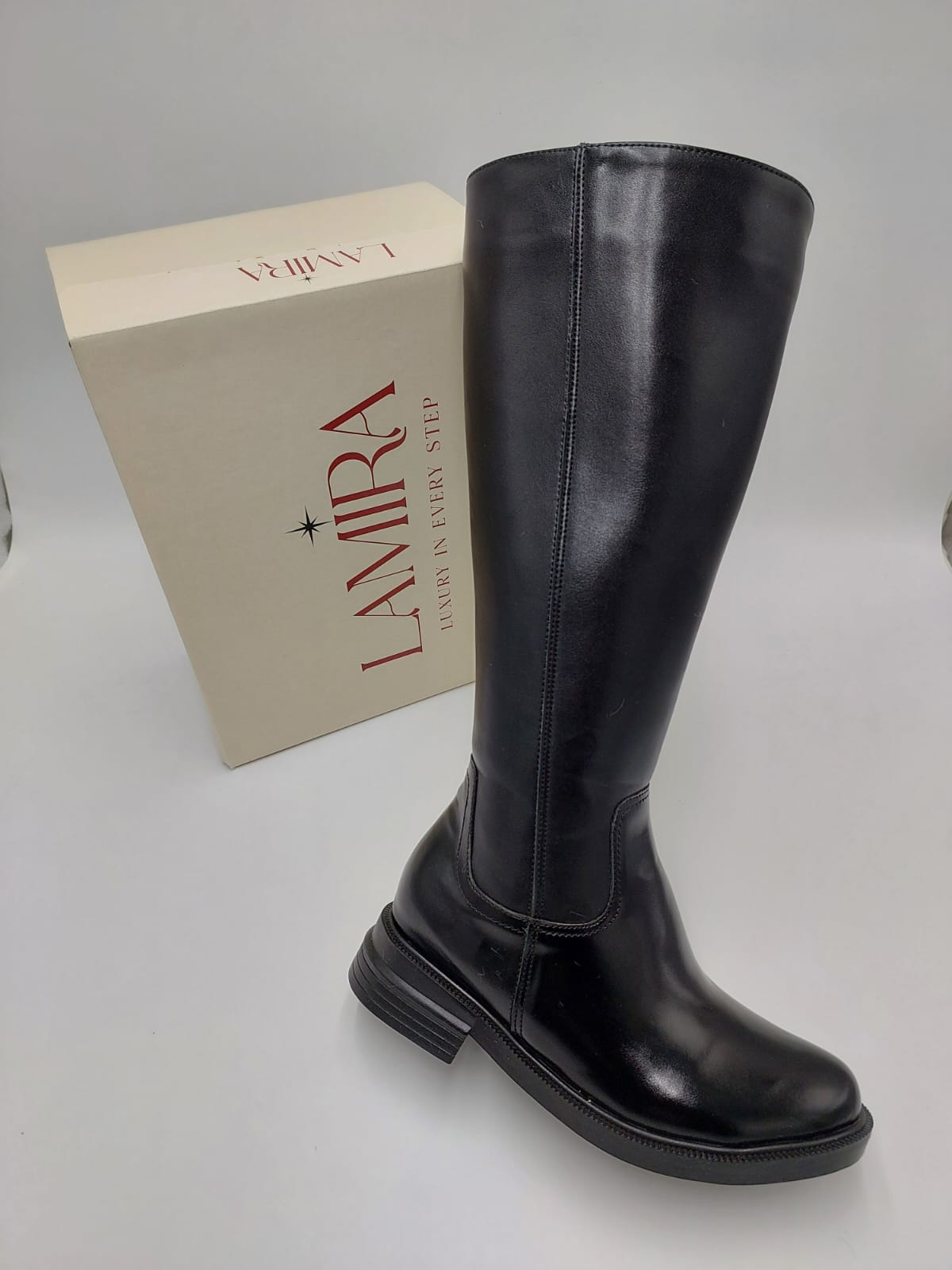 Bottes Lamira Noires Hautes – Élégance Classique & Confort Moderne