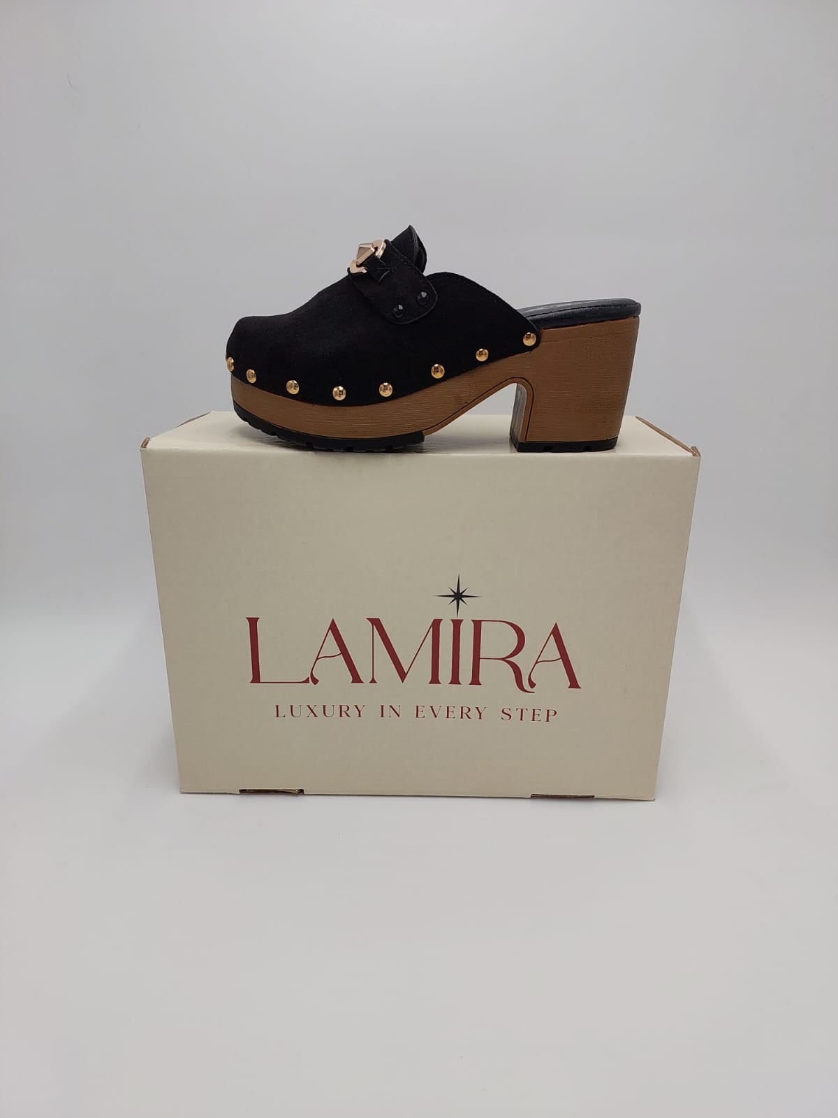 Mules Lamira Noires Suédées – Élégance Intemporelle et Finitions Dorées