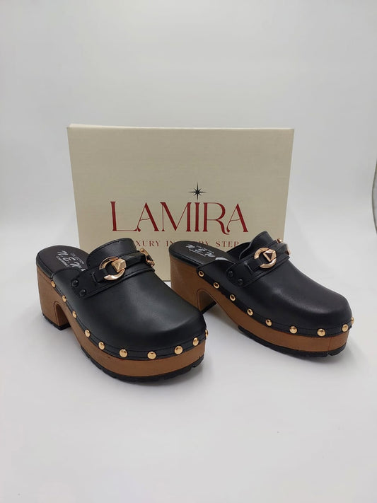 Sabots Lamira Noirs à Talon Bois – Élégance et Caractère Authentique