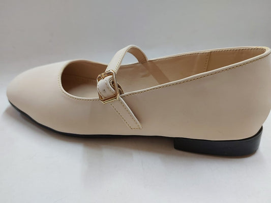 Ballerines plates beige clair à bride simple – Élégance au quotidien