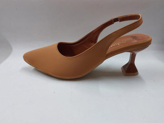 Escarpins slingback camel – Élégance et confort