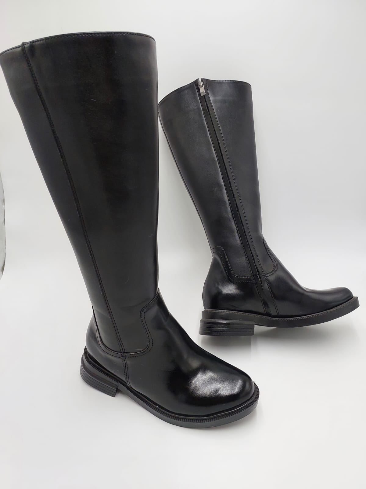 Bottes Lamira Noires Hautes – Élégance Classique & Confort Moderne